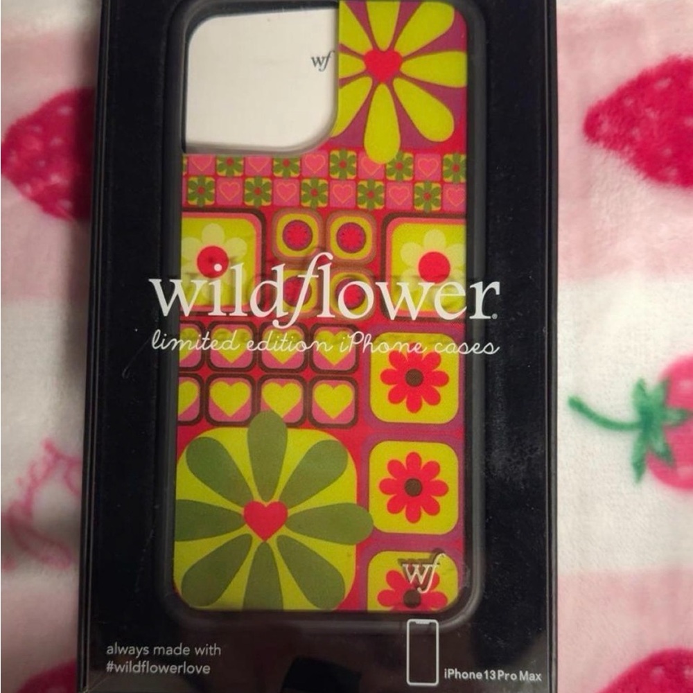 Wildflowers Retro Floral iPhone 13 Pro Max Case - Green and Pink
